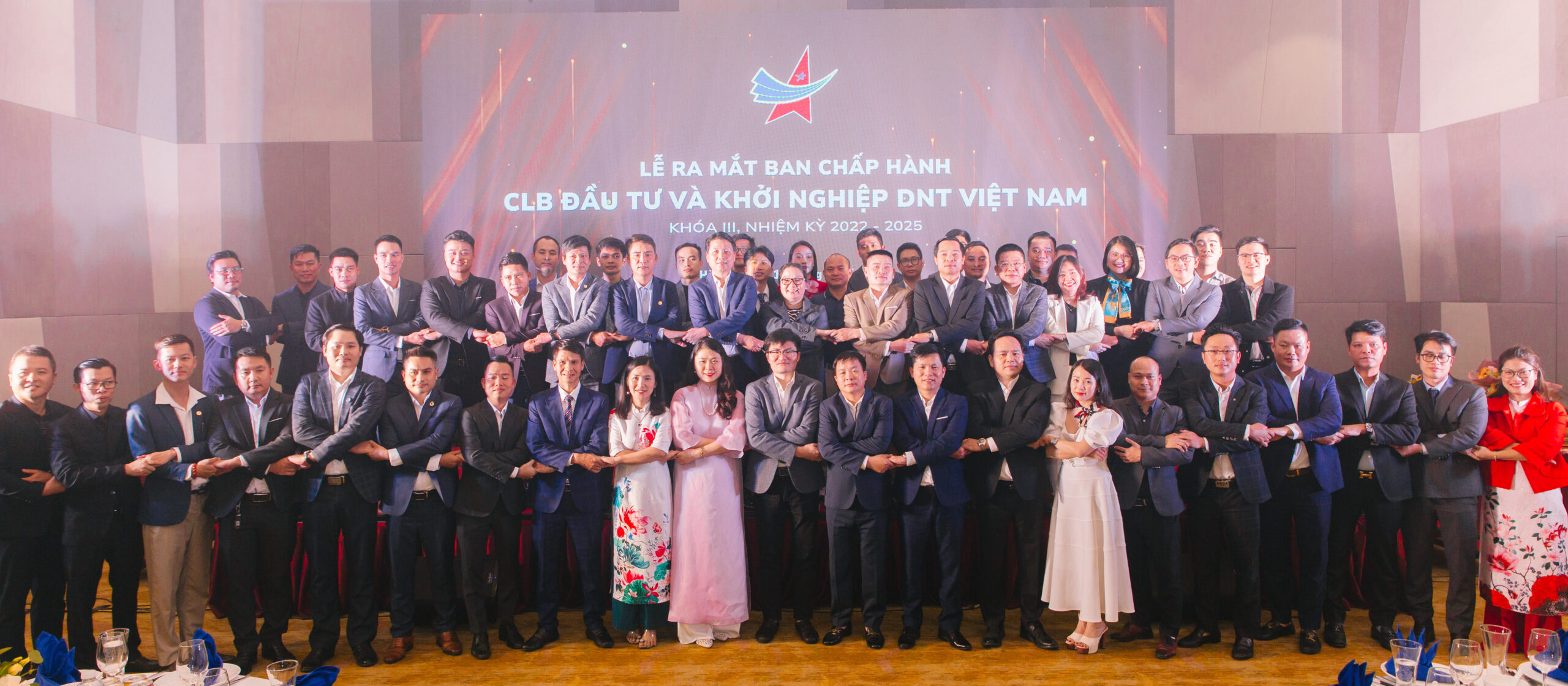 BCH CLB Đầu tư và Khởi nghiệp Doanh nhân trẻ Việt Nam khóa III ra mắt.