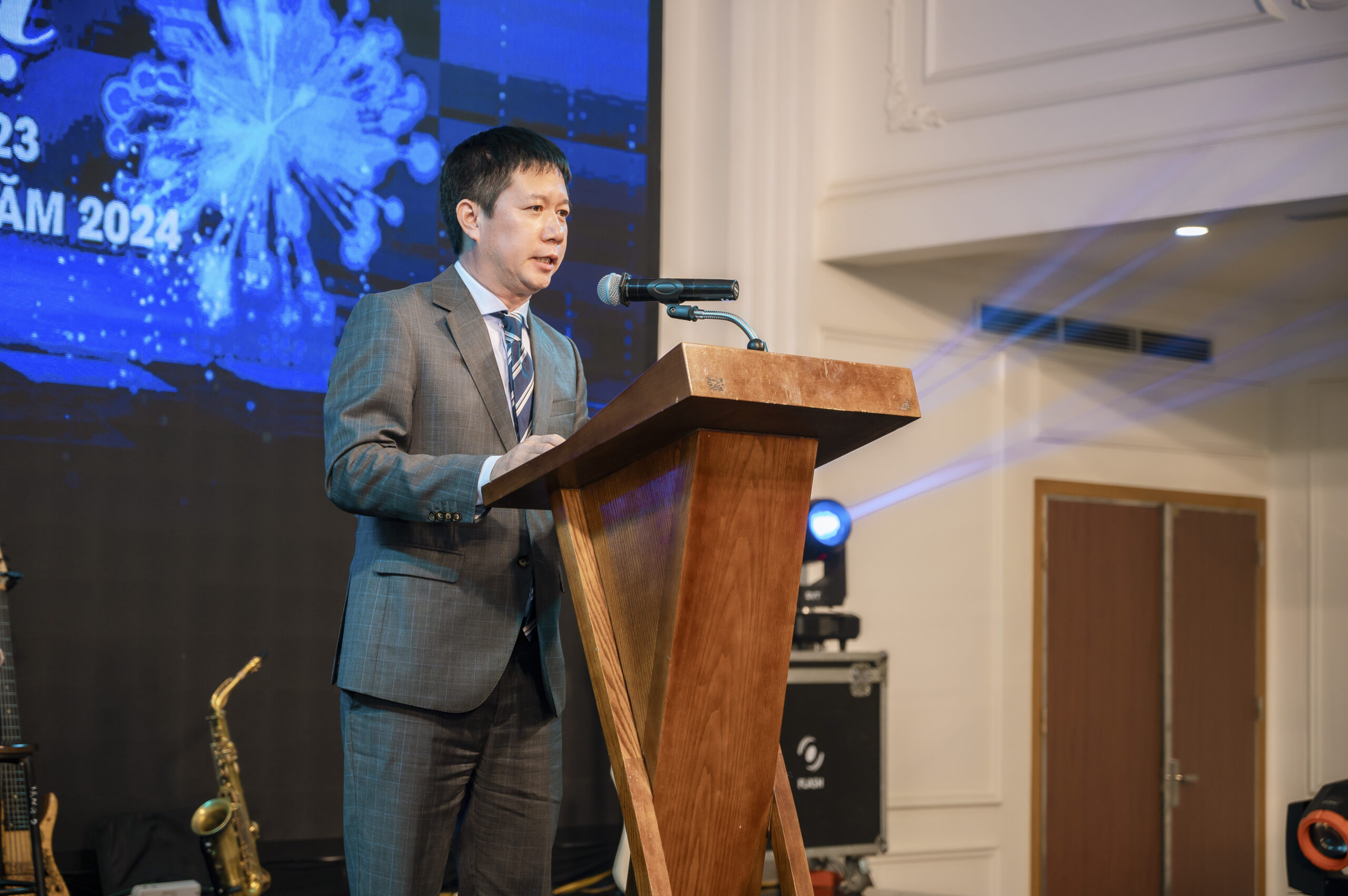 Anh Đỗ Hữu Huỳnh, Chủ tịch Hội Doanh nhân trẻ Hải Phòng phát biểu tại hội nghị.