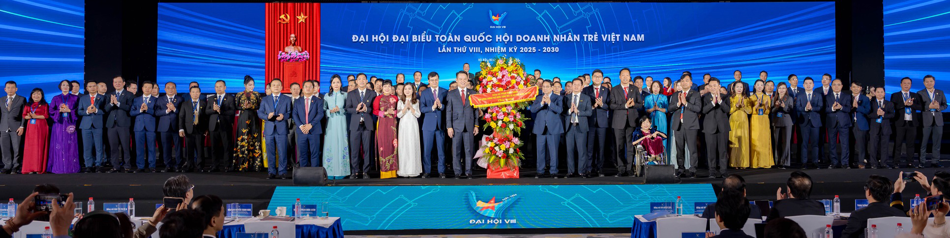 UBTW Hội Doanh nhân trẻ Việt Nam khóa VIII tại Đại hội đại biểu toàn quốc Hội Doanh nhân trẻ Việt Nam lần thứ VIII, nhiệm kỳ 2025 - 2030.